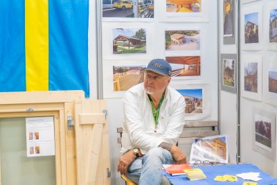Wooden Houses/Carports